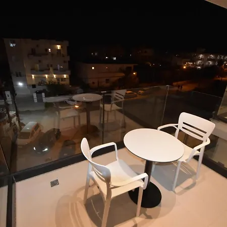 Agimi Hotel