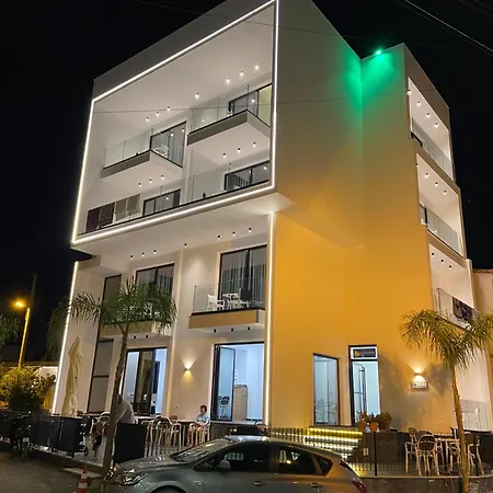 Agimi Hotel 4*
