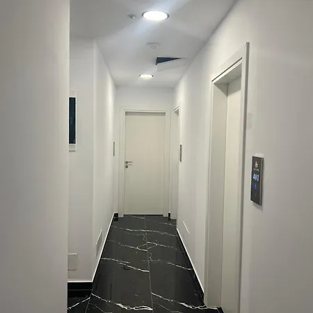 Agimi Hotel