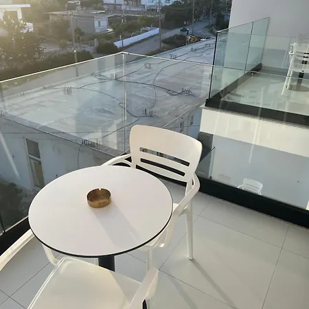 Agimi Hotel